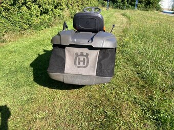 Zahradní traktor Husqvarna - 5