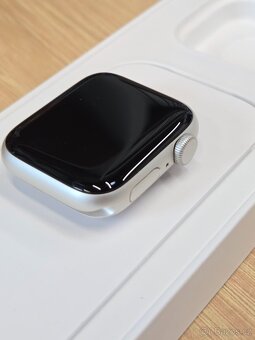 APPLE WATCH SE 2 40mm || TOP STAV || ZÁRUKA - 5