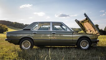 BMW E12 520/6 šestiválec , r.v1979 , KAMEI - 5
