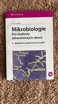 Učebnice zdravotnické školy (Alšovo nábřeží, VOŠ laborant) - 5