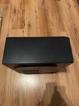 PC skříň / case Spire Supreme 1614 – jako nová, ATX / mATX - 5