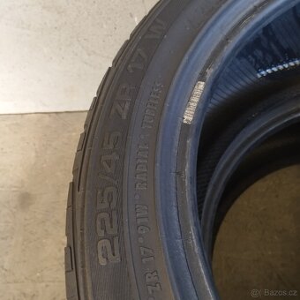 Letní pneumatiky 225/45/17 Uniroyal - 5