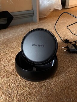 Samsung DeX Station - 5
