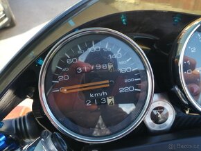 HONDA XBR 500 PC 15 - 5