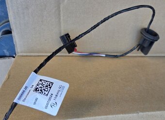 Prodám levé vnější zrcátko VW Caddy (2024). - 5