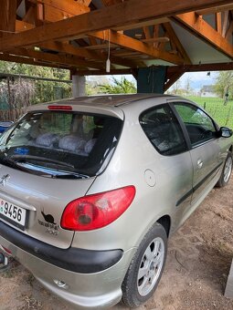Peugeot 206 1.4i - 5