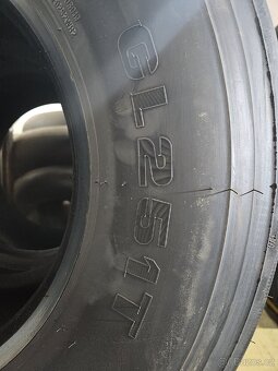 Návěsové pneu 435/50R19,5 - 5