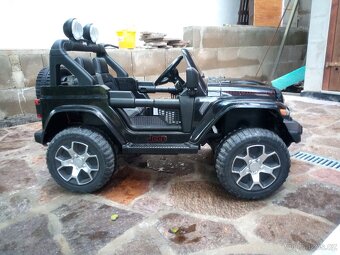 DĚTSKÝ EL. JEEP - 5