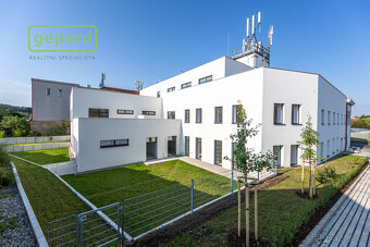 Prodej bytu 2+kk, 56,4m2, parkovací stání, sklepní kóje v pr - 5