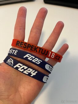 Sada sedmi gumových náramků - 5