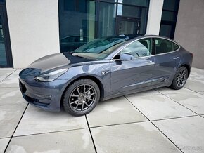 TESLA MODEL 3 LONG RANGE 4x4 1 MAJITEL - 5
