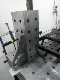 3D svařovací stůl, zámečnický stůl - 5