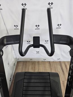 Běžecký pás Technogym Skillmill - 5