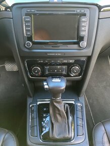 Škoda Superb Combi 2.0tdi 4x4, 2012, laurin & klement - 5