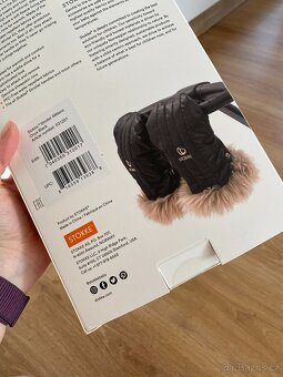 Stokke rukavice Onyx black na kočárek - 5