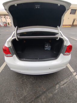 Prodam Chevrolet Cruze - 5