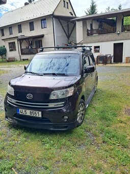 Daihatsu materia 15/76kw 4wd - 5