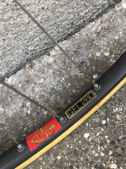 Galuskové predné koleso Campagnolo Record, Mavic GEL 280 - 5