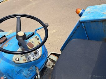 Zetor 3012 (3011) zúžený do sadu s spz - 5