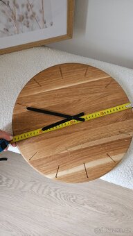 Dubové nástěnné hodiny - 5