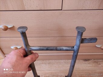 ČZ 150 C - stojánek - 5