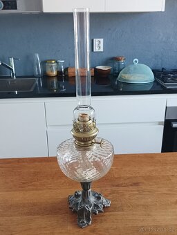 STAROŽITNÁ PETROLEJKA VE STYLU ART NOUVEAU, FRANCIE, 1900 - 5