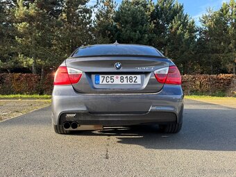 BMW 320si (E90) – limitovaná edice 2600 ks, rok 2006 - 5
