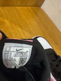 Prodám sportovní turistické boty Nike 36, QUECHUA 33 Geox 34 - 5