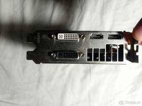 Sapphire R9 270X DUAL-X 2GB GDDR5 OC - 5