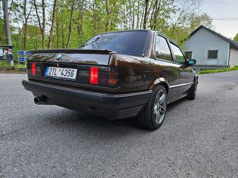 BMW E30 318is Coupé 1990 - 5