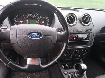 Ford fiesta 1,6 TDCi ST - 5