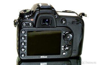 Nikon D7200 6 tis expozic + čištění čipu TOP STAV - 5