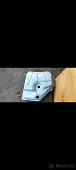 Prodám nádrž Ford Sierra - 5