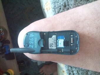 Telefon na 3 baterky v češtině - 5