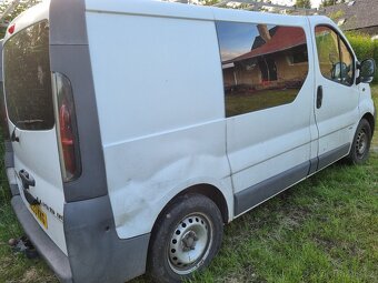 Opel Vivaro 1.9 - 5