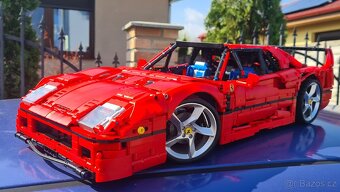 Ferrari F40 1:8 - 5