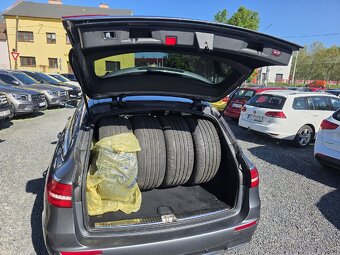 Mercedes-Benz Třídy E 220CDI AMG TZ - 5