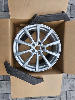 ALU BROCK B32 R20 SILVER_TMPS_TESLA 3/Y - 5