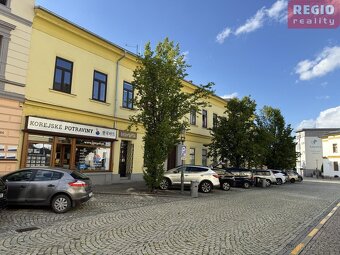 Pronájem komerčního prostoru 30 m2 u místeckého náměstí, uli - 5