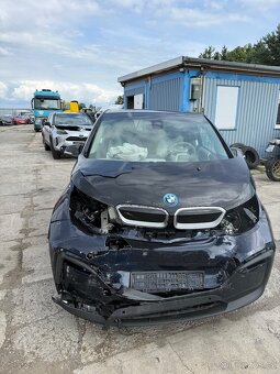 Bmw i3 125kw najeto:51315km rv:2022/7 havarované - 5