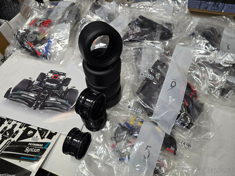 Stavebnice Technic Mercedes-AMG F1 W14 E (náhrada) - 5