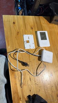 Bezdrátový termostat Tuya - 5