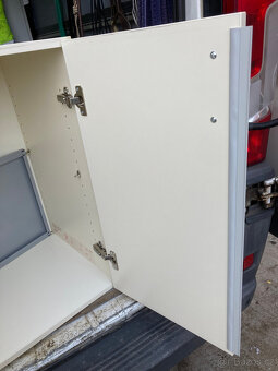 Skříňka nízká TECHO dvoudveřová uzamykatelná za 500 kč - 5