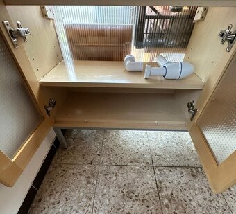 Koupelnová skříňka - 5