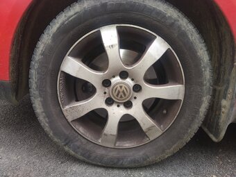 VW Polo 1,2 40kw, rok výroby 2005 - 5