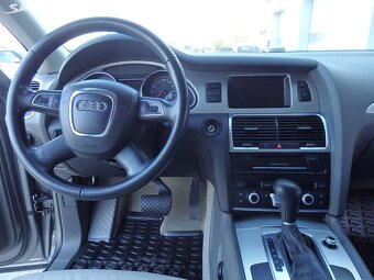 AUDI Q7 3,0 TDi 176 KW 02/2010 7 MÍST PO ROZVODECH - 5