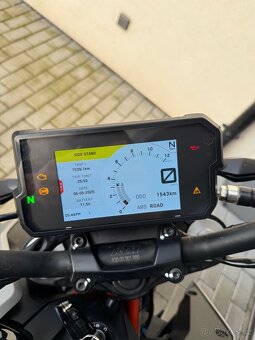 KTM DUKE 390 pouze 1500km - 5