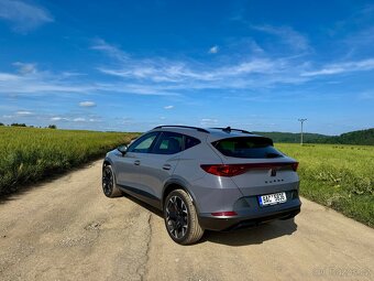 Cupra Formentor 1.5 TSI DSG 110 kW – TOP STAV, 360° kamera - 5