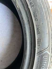 GOOD YEAR UltraGrip Performace 235/45 R18 rok 2021 - 5