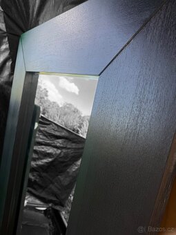 VELKÉ NÁSTĚNNÉ ZRCADLO S MASIVNÍM DŘEVĚNÝM RÁMEM - 5